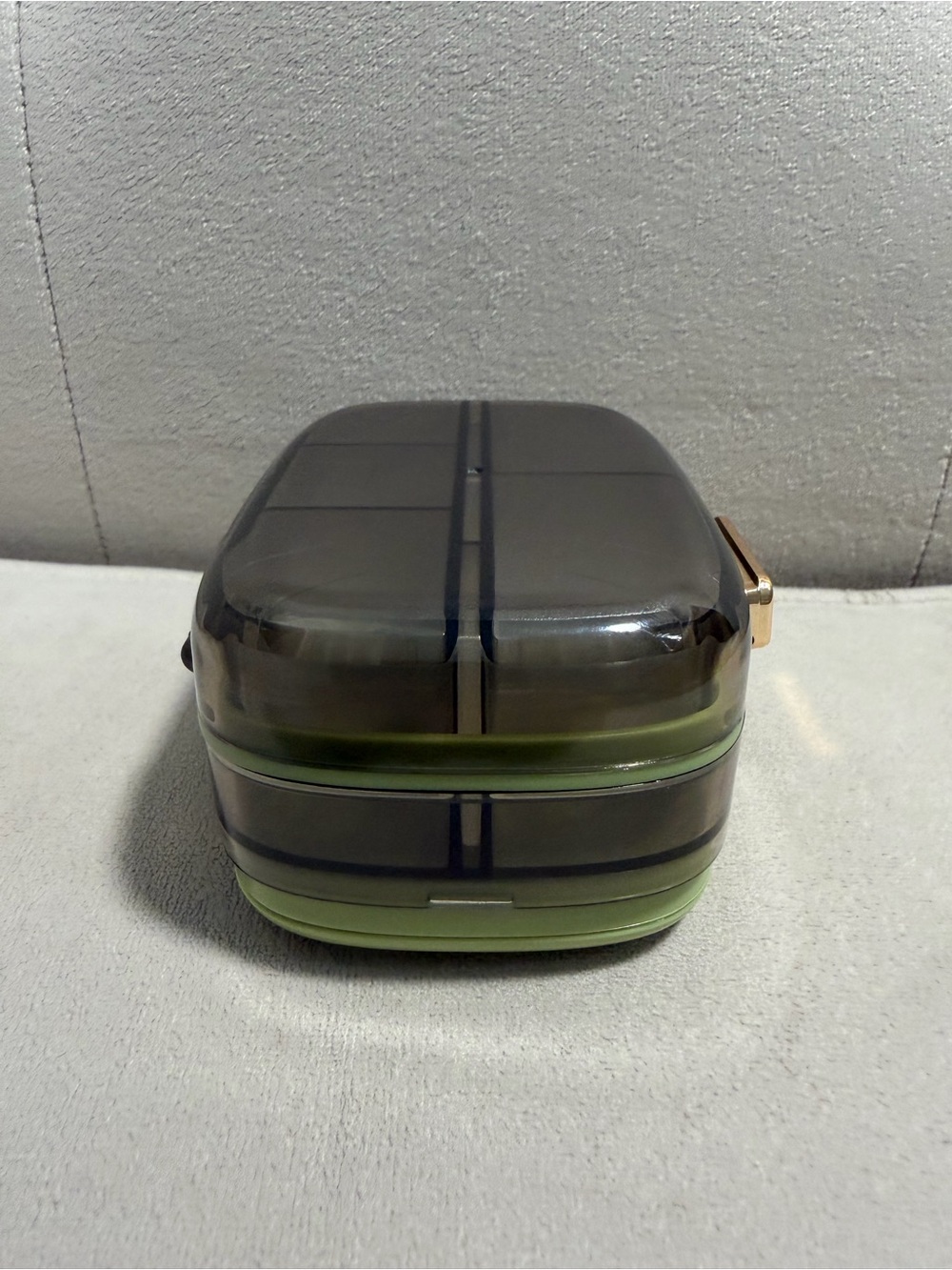 Green Stackable Food Storage Container with Secure Clip - Picture 10 of 16